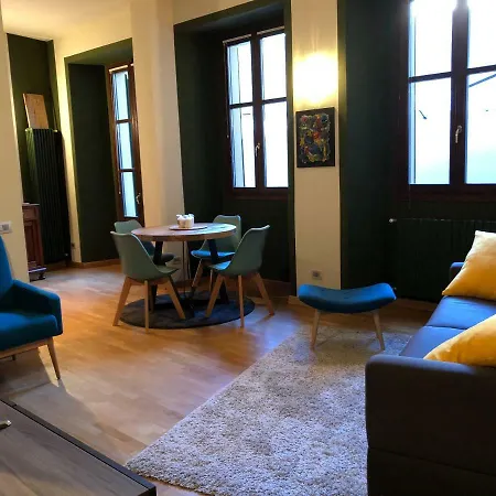 Apartment La Via Degli Artisti Arona